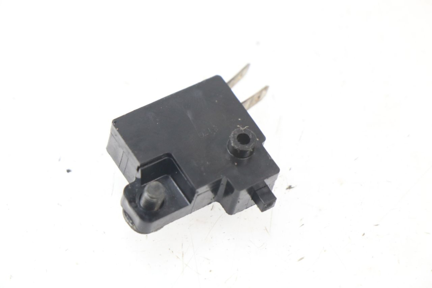 photo de CONTACTOR DE LUZ DE FRENO DERECHO HONDA NHX LEAD 110 (2008 - 2010)