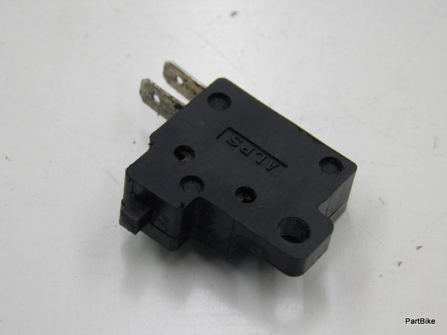 photo de LUZ FRENO INTERRUPTOR DERECHA HONDA SH 125 (2003 - 2004)