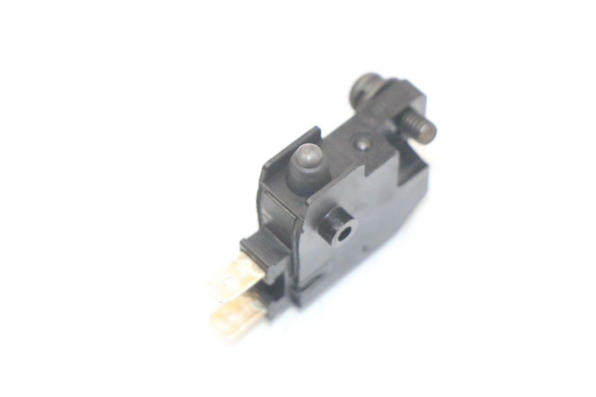 photo de CONTACTOR DE LUZ DE FRENO DERECHO HONDA INTEGRA NC D 750 (2016 - 2018)
