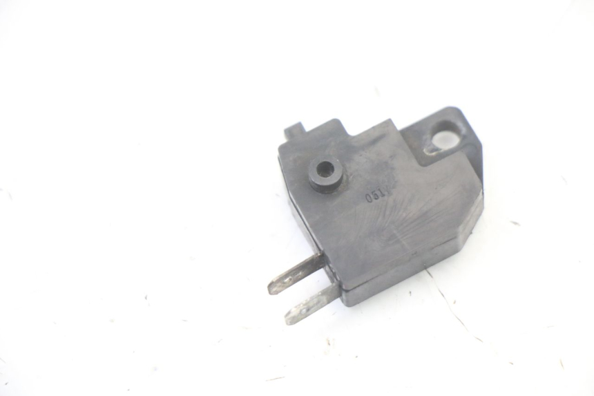 photo de LUZ FRENO INTERRUPTOR DERECHA KAWASAKI ZR7 ZR-7 S 750 (1999 - 2004)