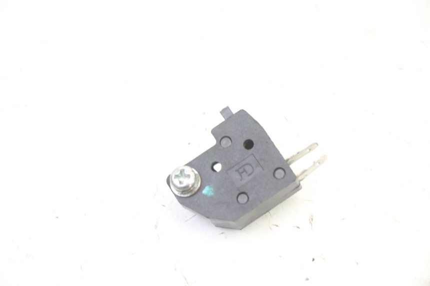 photo de LUZ FRENO INTERRUPTOR DERECHA KIDEN KD125-G 125 (2018 - 2022)