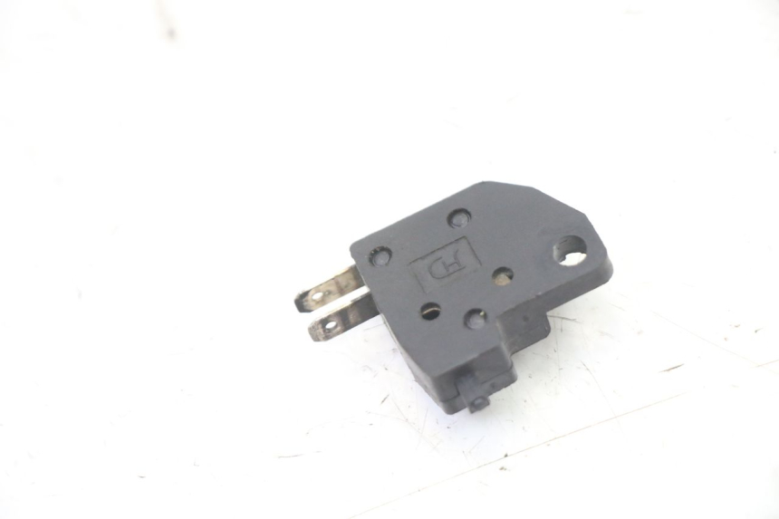 photo de LUZ FRENO INTERRUPTOR DERECHA PEUGEOT KISBEE 2T 50 (2010 - 2017)