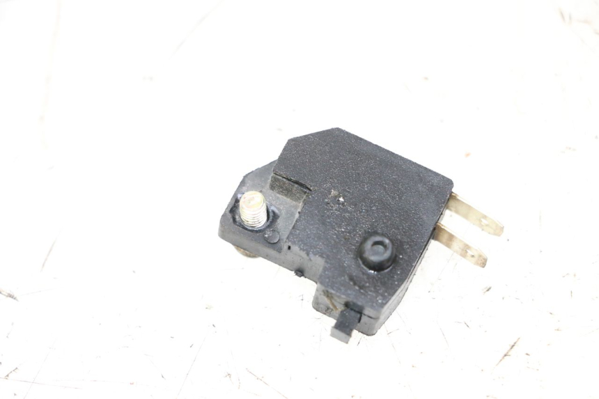 photo de LUZ FRENO INTERRUPTOR DERECHA PEUGEOT KISBEE 2T 50 (2010 - 2017)