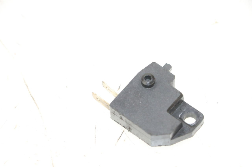 photo de LUZ FRENO INTERRUPTOR DERECHA PEUGEOT KISBEE 2T 50 (2010 - 2017) - Detalle de la pieza