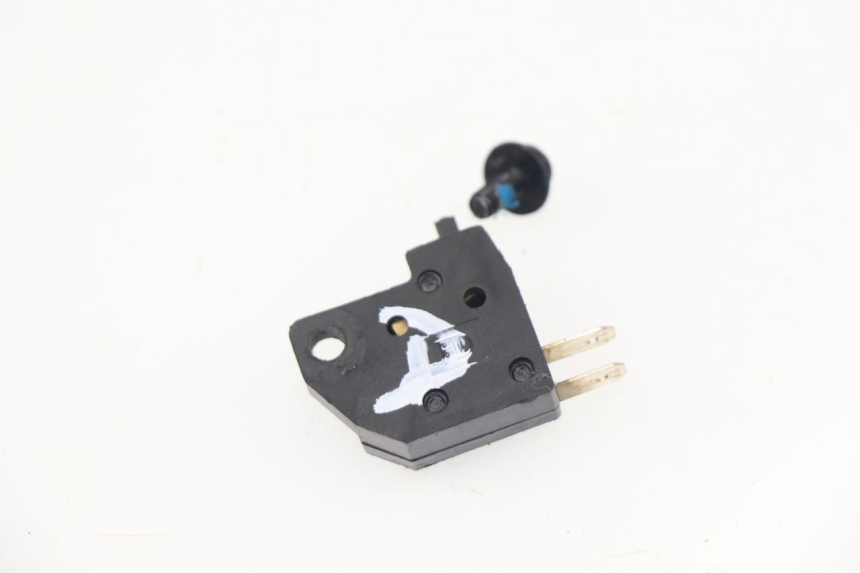 photo de LUZ FRENO INTERRUPTOR DERECHA PEUGEOT KISBEE 2T 50 (2010 - 2017)