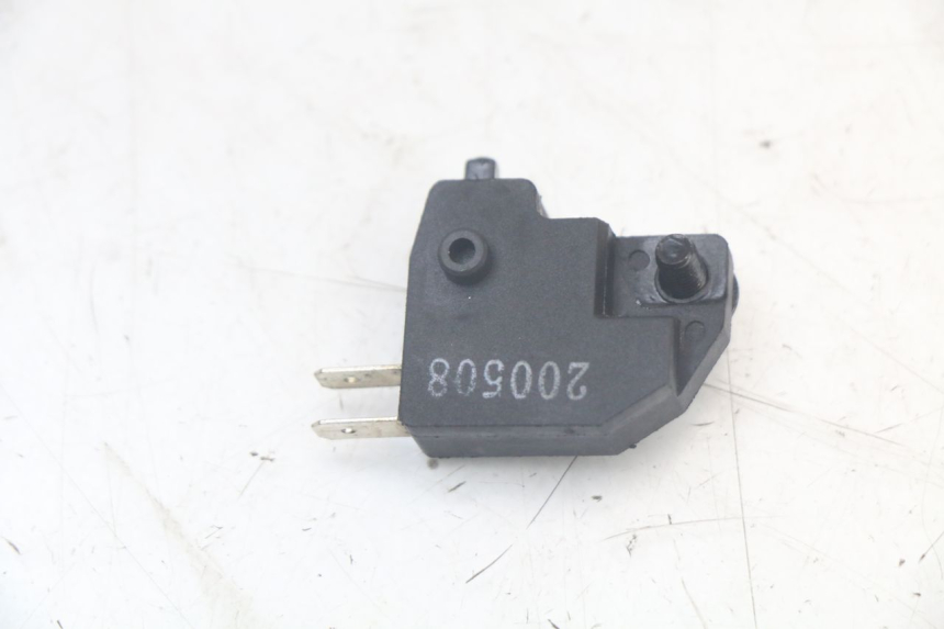 photo de CONTACTOR DE LUZ DE FRENO DERECHO KYMCO AGILITY 4T 50 (2018 - 2022)