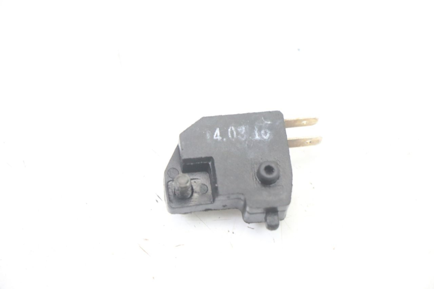 photo de CONTACTOR DE LUZ DE FRENO DERECHO KYMCO AGILITY 4T 50 (2005 - 2018)