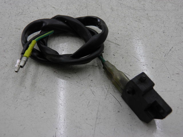 photo de CONTACTOR DE LUZ DE FRENO DERECHO KYMCO AGILITY RS 2T 50 (2009 - 2013)