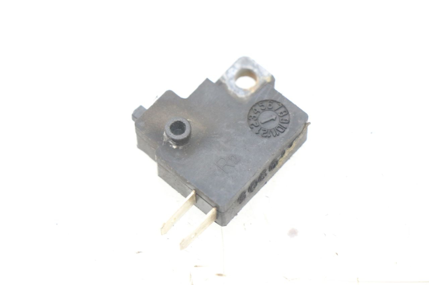 photo de CONTACTOR DE LUZ DE FRENO DERECHO KYMCO DINK 4T 50 (2007 - 2018)