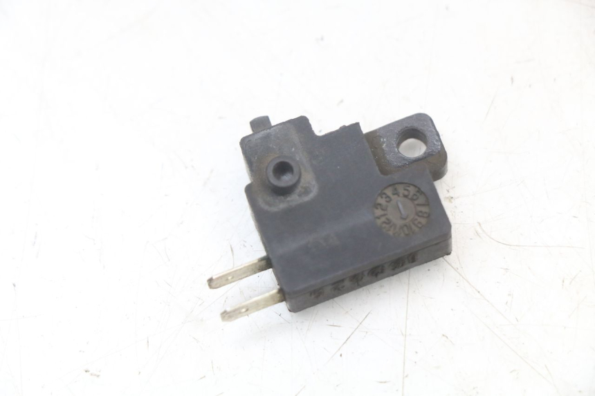 photo de CONTACTOR DE LUZ DE FRENO DERECHO KYMCO DINK 4T 50 (2007 - 2018)