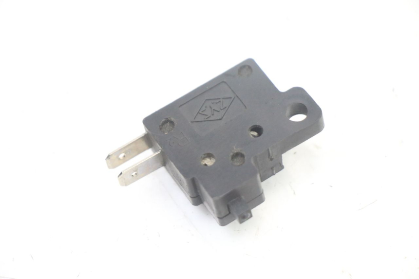 photo de LUZ FRENO INTERRUPTOR DERECHA KYMCO GRAND DINK 125 (2008 - 2014)