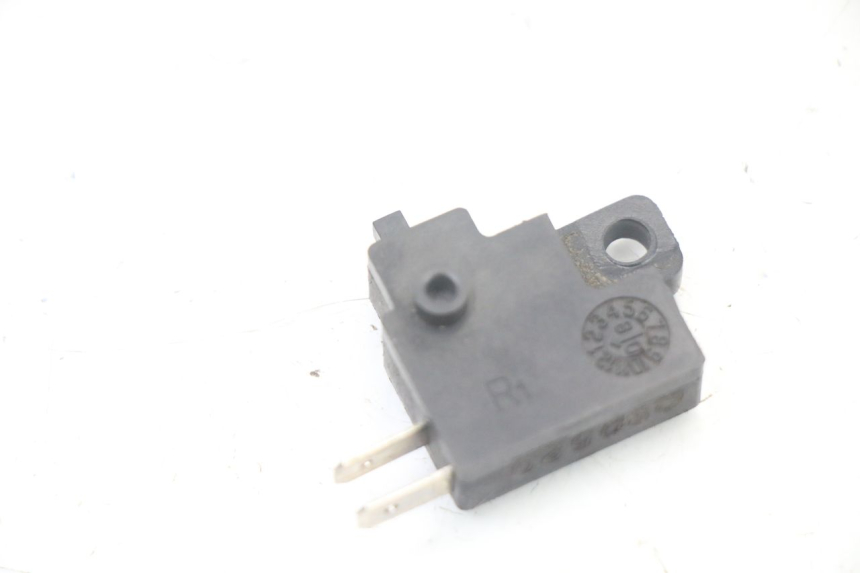 photo de LUZ FRENO INTERRUPTOR DERECHA KYMCO GRAND DINK 125 (2008 - 2014)