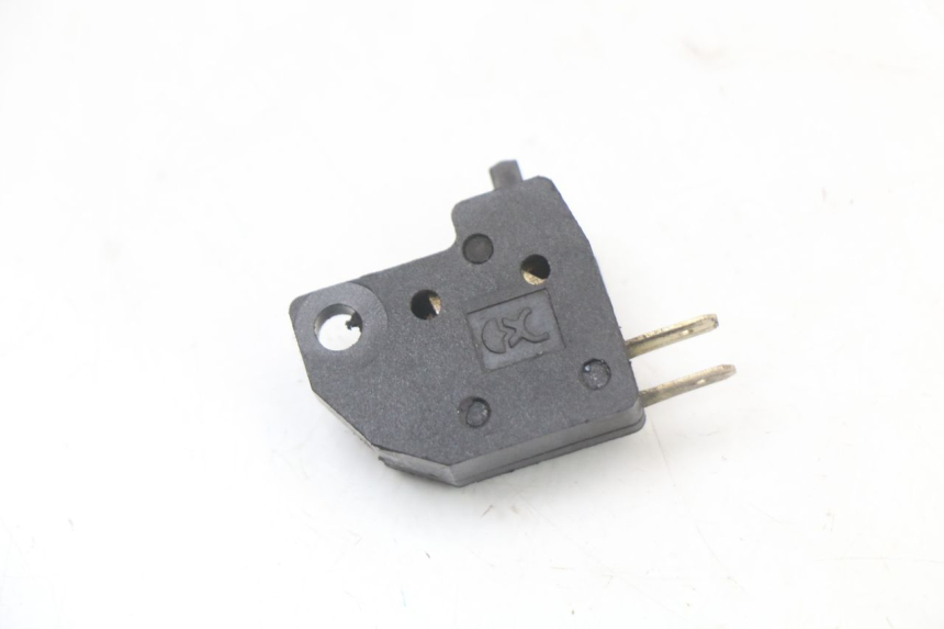 photo de LUZ FRENO INTERRUPTOR DERECHA KYMCO K-PW K-PIPE 50 (2012 - 2017)