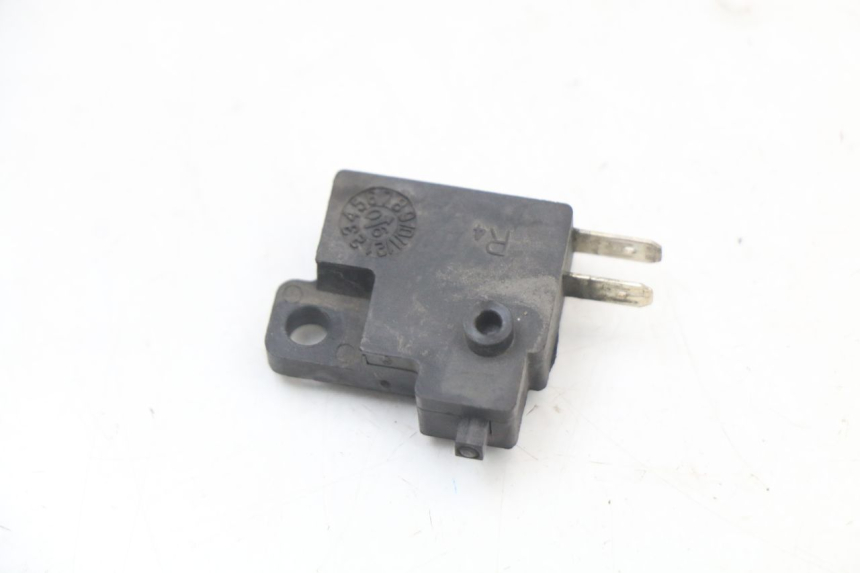 photo de Interruptor de luz de freno derecho KYMCO XCITING 250 (2006 - 2009)