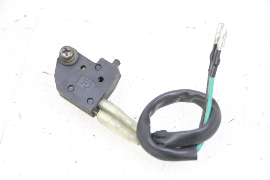 photo de LUZ FRENO INTERRUPTOR DERECHA KYMCO LIKE 125 (2009 - 2016) - Zoom estado de uso