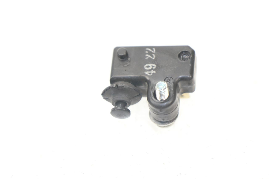 photo de LUZ FRENO INTERRUPTOR DERECHA MBK EVOLIS 125 (2014 - 2018)