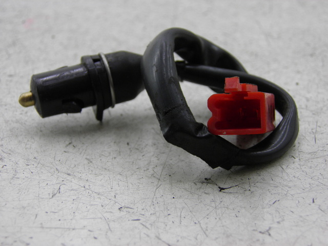 photo de LUZ FRENO INTERRUPTOR DERECHA MBK WAAP 125 (2008 - 2013)