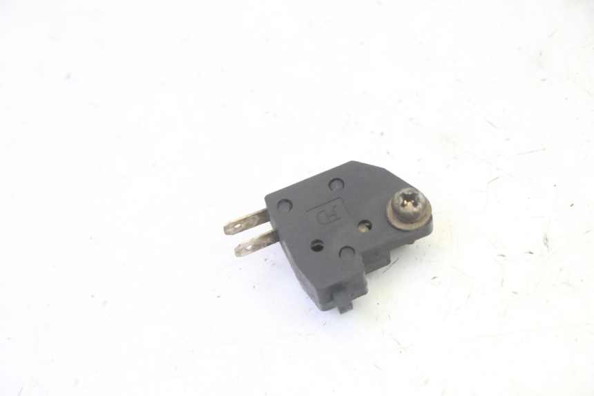 photo de LUZ FRENO INTERRUPTOR DERECHA KYMCO LIKE 4T 50 (2019 - 2025)