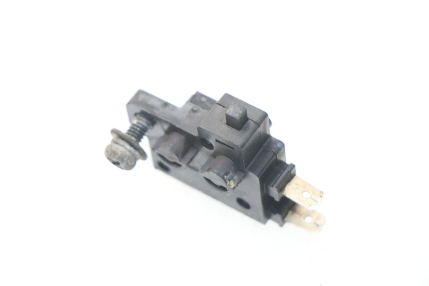 photo de LUZ FRENO INTERRUPTOR DERECHA HONDA NSS EX FORZA 250 (2005 - 2013)