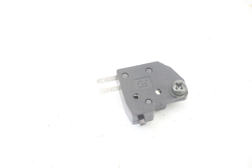 photo de LUZ FRENO INTERRUPTOR DERECHA SYM ORBIT III 3 4T 50 (2021 - 2025)