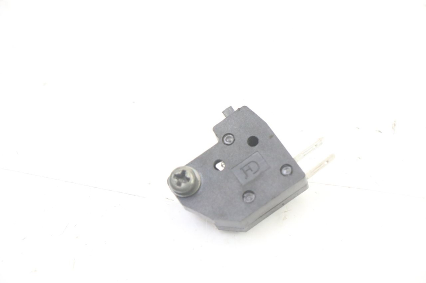 photo de LUZ FRENO INTERRUPTOR DERECHA SYM ORBIT III 3 4T 50 (2021 - 2025)