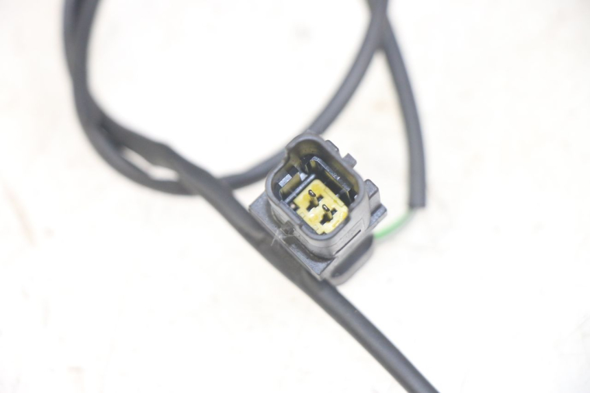 photo de LUZ FRENO INTERRUPTOR DERECHA PEUGEOT GEOPOLIS RS 125 (2007 - 2009)