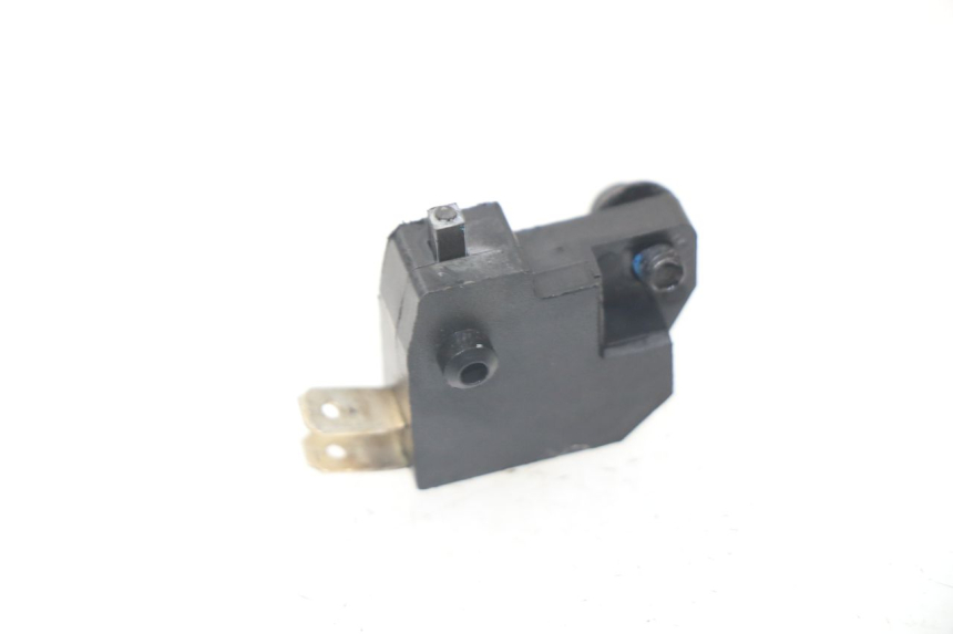 photo de LUZ FRENO INTERRUPTOR DERECHA PEUGEOT KISBEE 2T 50 (2010 - 2017)