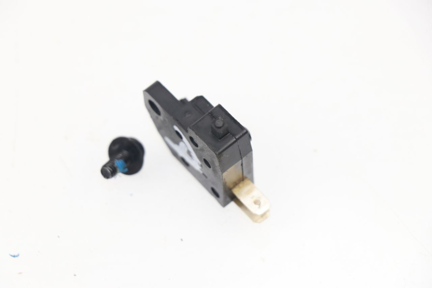 photo de LUZ FRENO INTERRUPTOR DERECHA PEUGEOT KISBEE 2T 50 (2010 - 2017)