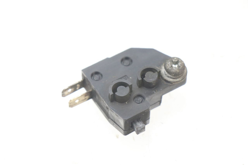 photo de CONTACTOR DE LUZ DE FRENO DERECHO PEUGEOT SATELIS 125 (2010 - 2012)