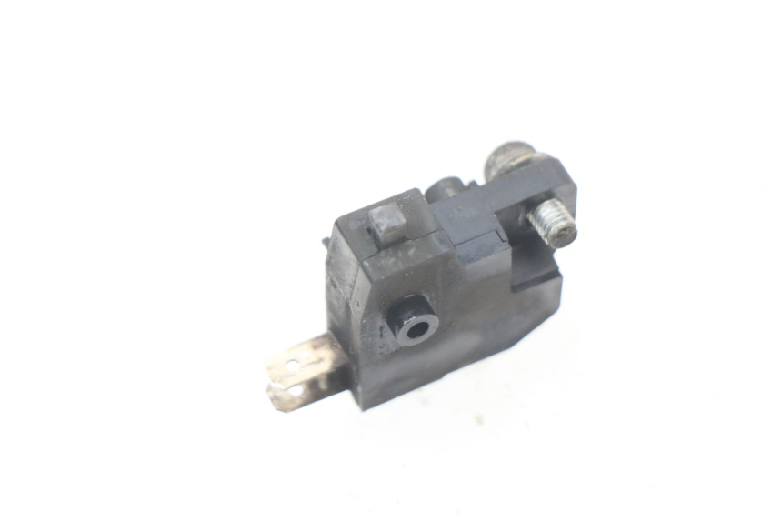 photo de CONTACTOR DE LUZ DE FRENO DERECHO PEUGEOT SATELIS 125 (2010 - 2012)