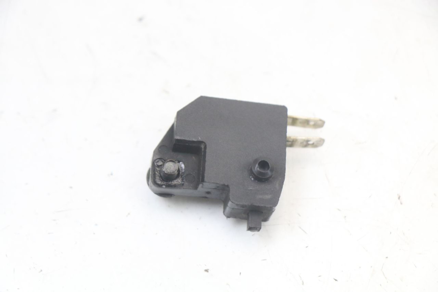 photo de LUZ FRENO INTERRUPTOR DERECHA PEUGEOT STREETZONE 4T 50 (2018 - 2023)