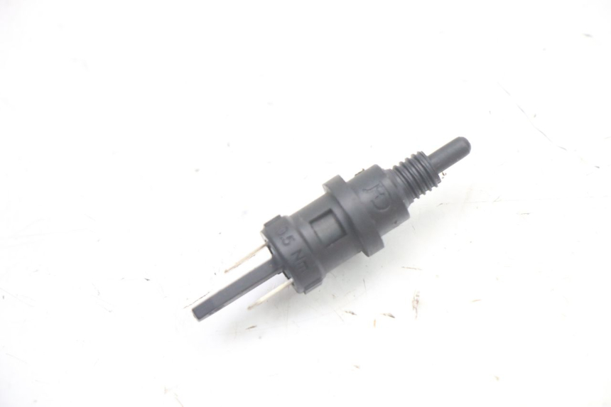 photo de LUZ FRENO INTERRUPTOR DERECHA PEUGEOT VIVACITY 125 (2010 - 2017)