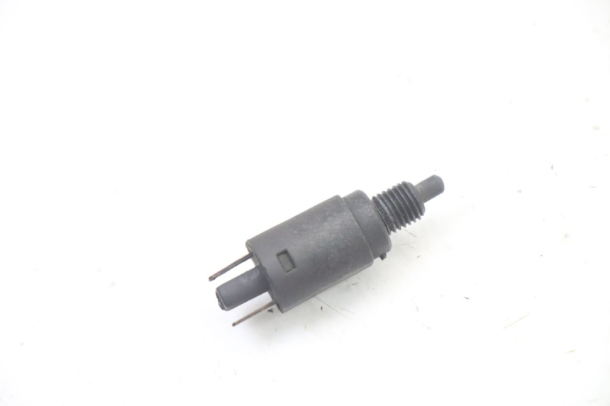photo de LUZ FRENO INTERRUPTOR DERECHA PIAGGIO VESPA LX 2T 50 (2005 - 2013)