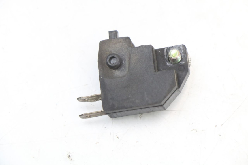 photo de CONTACTOR DE LUZ DE FRENO DERECHO DAELIM S3 125 (2010 - 2017)
