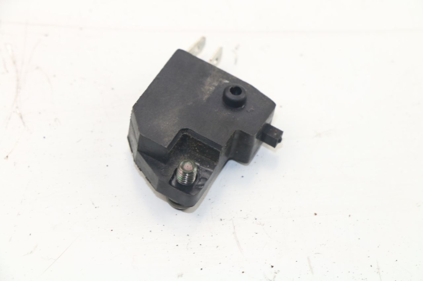 photo de LUZ FRENO INTERRUPTOR DERECHA SAMPO LY50QT-21 50 (2009 - 2014)