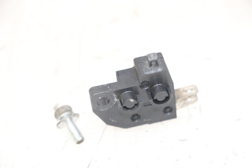 photo de LUZ FRENO INTERRUPTOR DERECHA PEUGEOT SATELIS 125 (2013 - 2018)