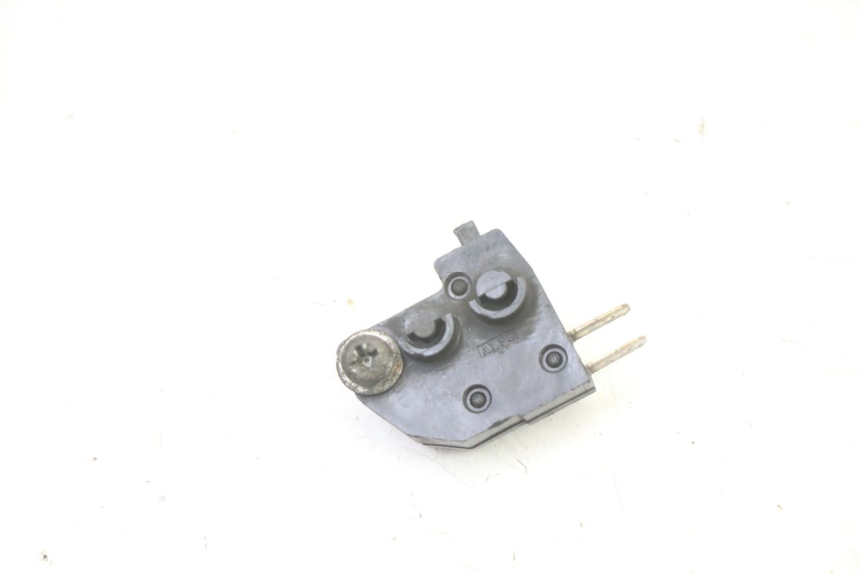 photo de LUZ FRENO INTERRUPTOR DERECHA PEUGEOT SATELIS 125 (2013 - 2018)
