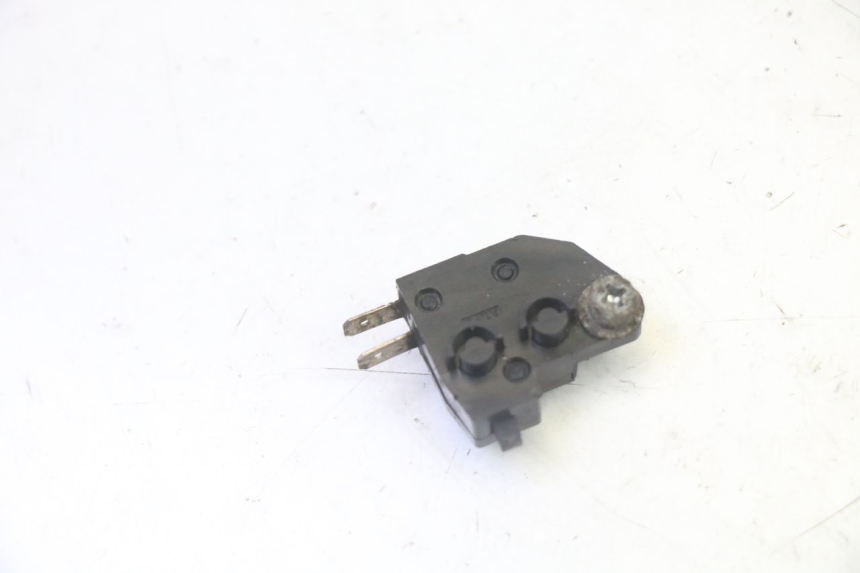 photo de CONTACTOR DE LUZ DE FRENO DERECHO PEUGEOT SATELIS 125 (2010 - 2012)