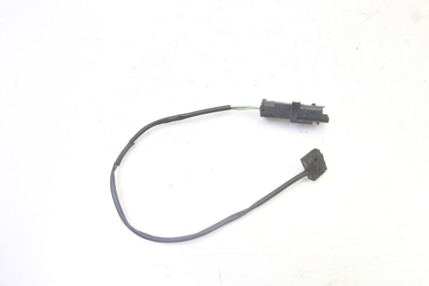 photo de CONTACTOR DE LUZ DE FRENO DERECHO PEUGEOT SATELIS 125 (2006 - 2009)