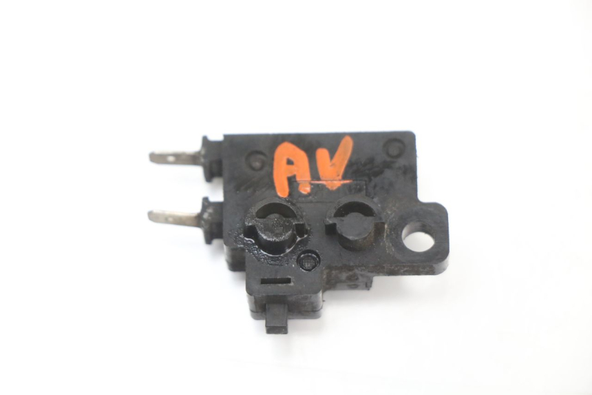photo de LUZ FRENO INTERRUPTOR DERECHA HONDA SH ABS 125 (2012 - 2017)