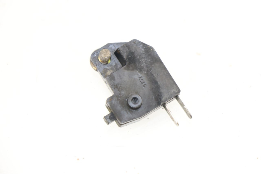 photo de LUZ FRENO INTERRUPTOR DERECHA TRIUMPH SPRINT RS 955 (2000 - 2001)