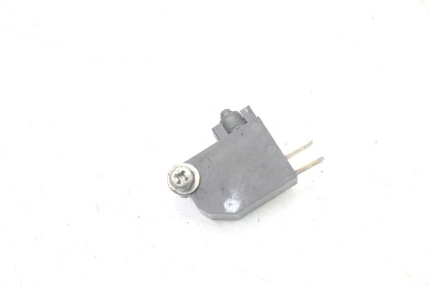 photo de LUZ FRENO INTERRUPTOR DERECHA SUZUKI BURGMAN 125 (2018 - 2021)