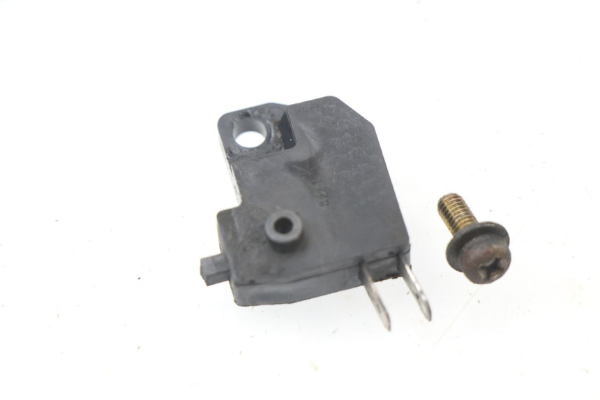 photo de LUZ FRENO INTERRUPTOR DERECHA SUZUKI GSF N BANDIT 600 (1996 - 1999)