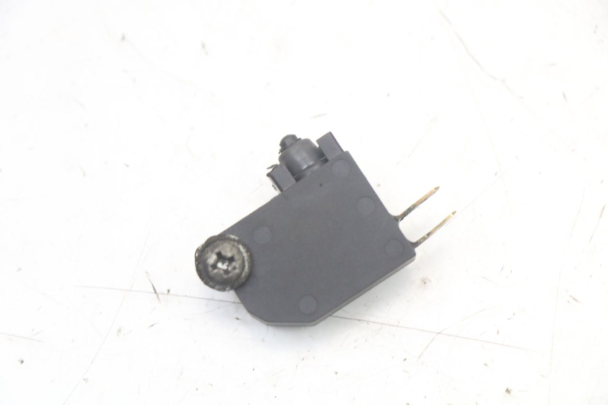 photo de LUZ FRENO INTERRUPTOR DERECHA SUZUKI GSR 750 (2011 - 2017)