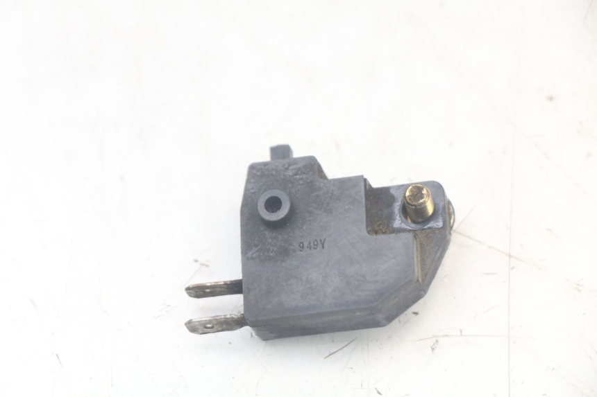 photo de CONTACTOR DE LUZ DE FRENO DERECHO SUZUKI SV N 650 (1999 - 2002)