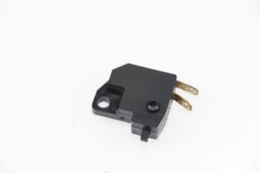 photo de CONTACTOR DE LUZ DE FRENO DERECHO SYM FIDDLE 2 125 (2010 - 2013)