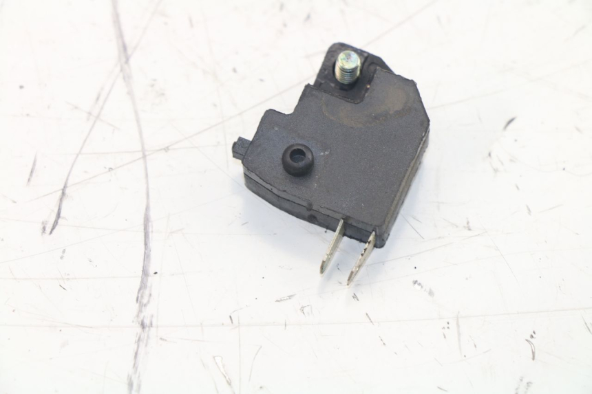 photo de LUZ FRENO INTERRUPTOR DERECHA TNT MOTOR ROMA 10' 2T 50 (2011 - 2018)