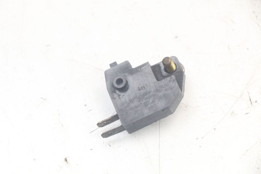 photo de CONTACTOR DE LUZ DE FRENO DERECHO TRIUMPH SPEED TRIPLE T301 900 (1994 - 1996)