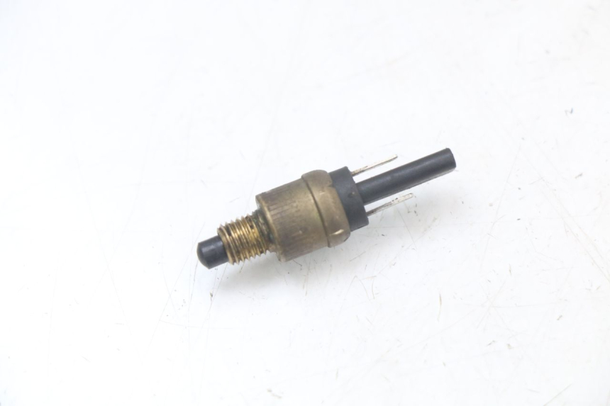 photo de CONTACTOR DE LUZ DE FRENO DERECHO PIAGGIO TYPHOON 80 (1994 - 1997)