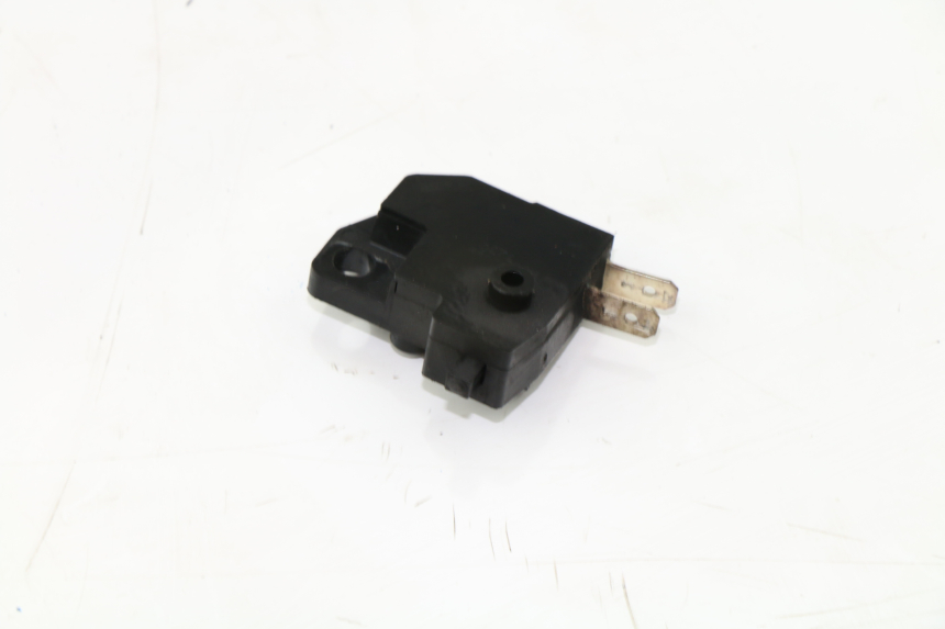 photo de LUZ FRENO INTERRUPTOR DERECHA KAWASAKI VERSYS ABS 650 (2006 - 2010)